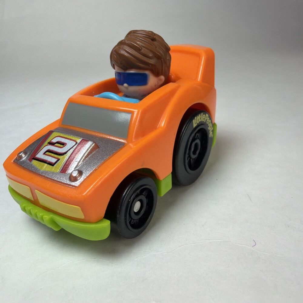 2019 Fisher Price Little People Wheelies Launch & Loop Raceway Orange Car #2